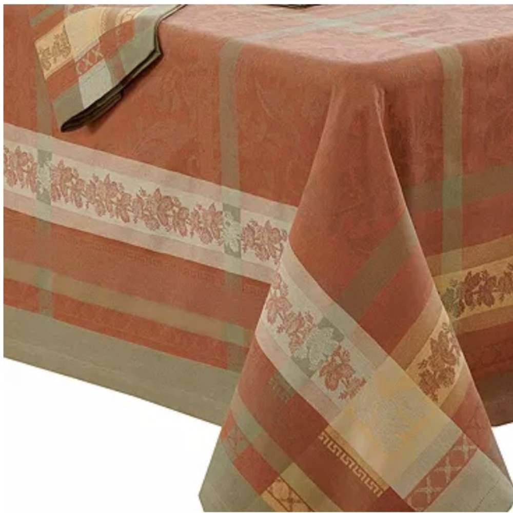 NWOT Villeroy & Boch set of 4 dinner napkins